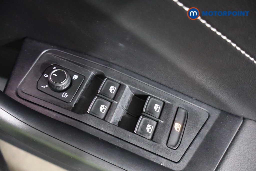 Used Volkswagen T-Roc 2025 for sale - 77312833: Photo 22