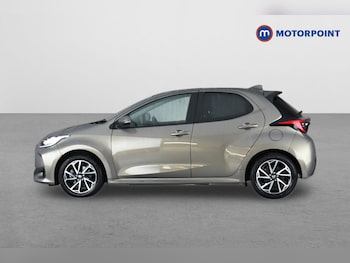 Used Toyota Yaris 2023 for sale - 79252101: Photo
