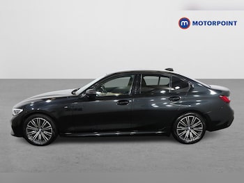 Used BMW 3 Series 2021 for sale - 75752411: Photo