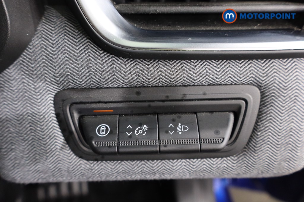 Used Renault Clio 2025 for sale - 76075157: Photo 26