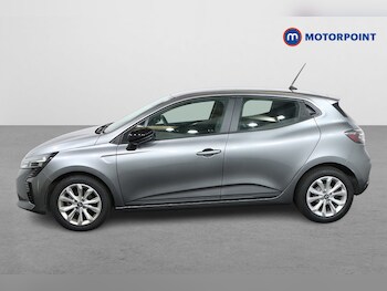 Used Renault Clio 2024 for sale - 75922725: Photo