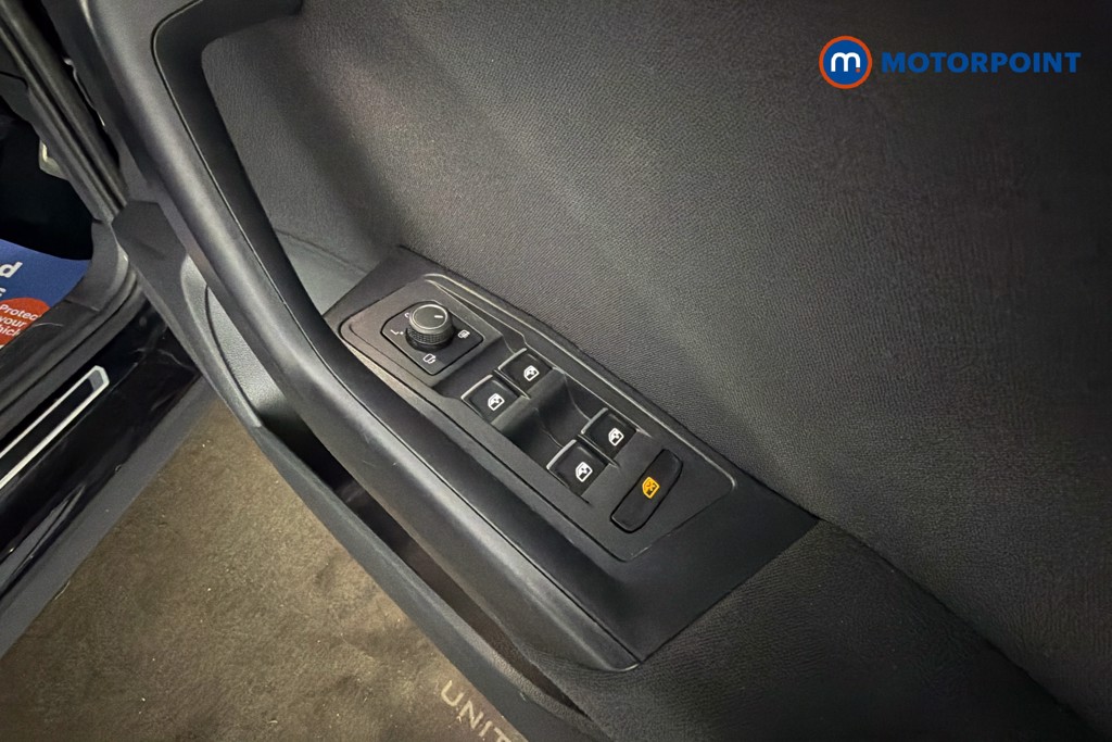 Used Volkswagen T-Roc 2021 for sale - 77932316: Photo 24