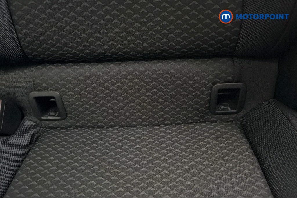 Used Volkswagen T-Roc 2021 for sale - 77932316: Photo 28