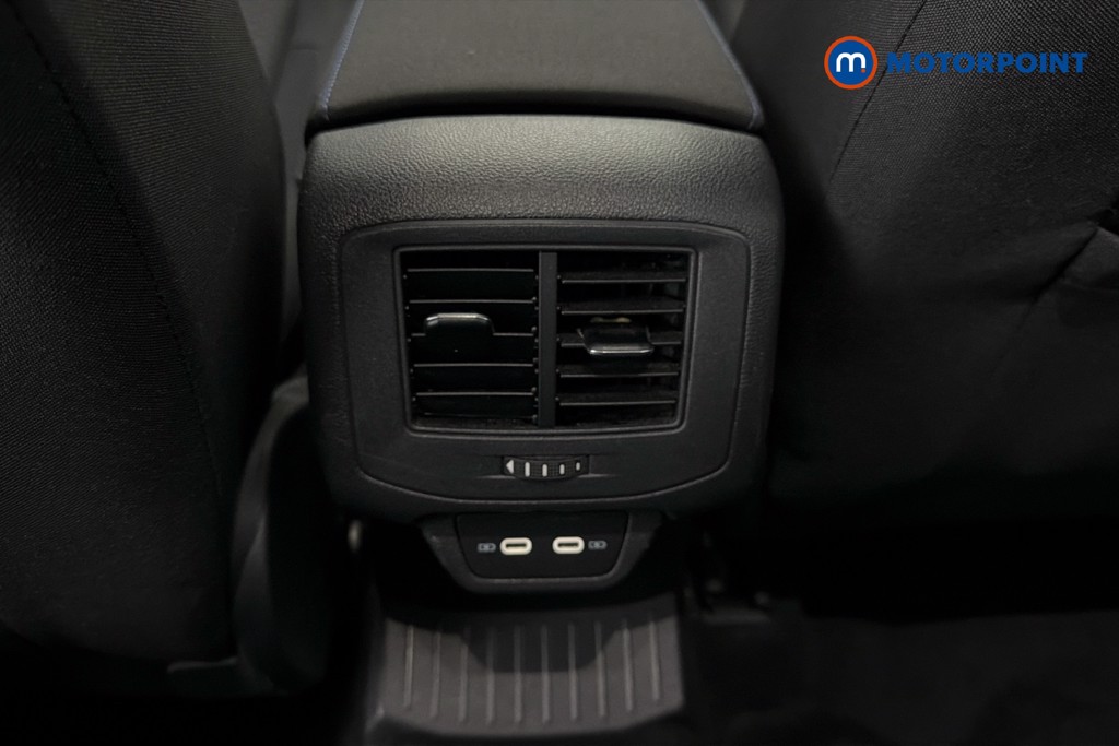 Used Volkswagen T-Roc 2021 for sale - 77932316: Photo 29