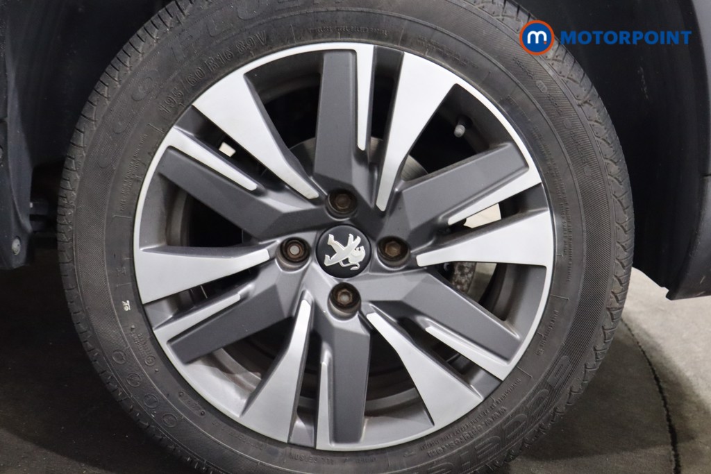 Used Peugeot 2008 2018 for sale - 76949329: Photo 29