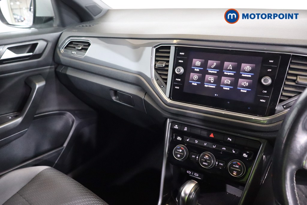 Used Volkswagen T-Roc 2020 for sale - 76526735: Photo 11