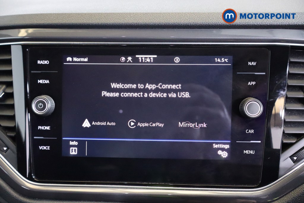 Used Volkswagen T-Roc 2020 for sale - 76526735: Photo 17