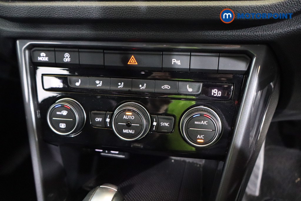 Used Volkswagen T-Roc 2020 for sale - 76526735: Photo 19