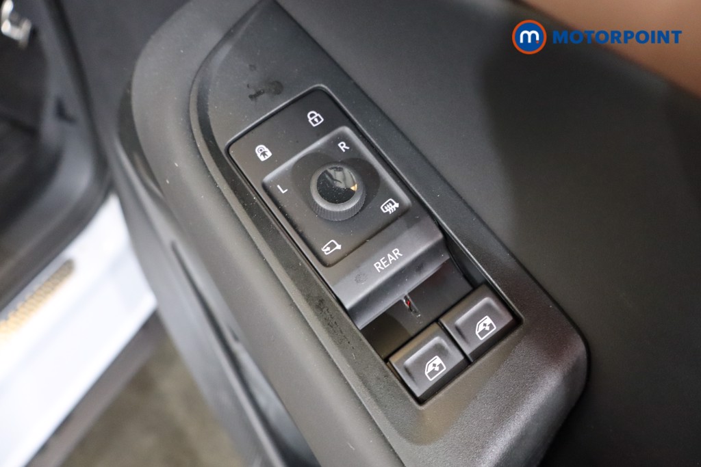 Used Cupra Tavascan 2025 for sale - 76685104: Photo 31