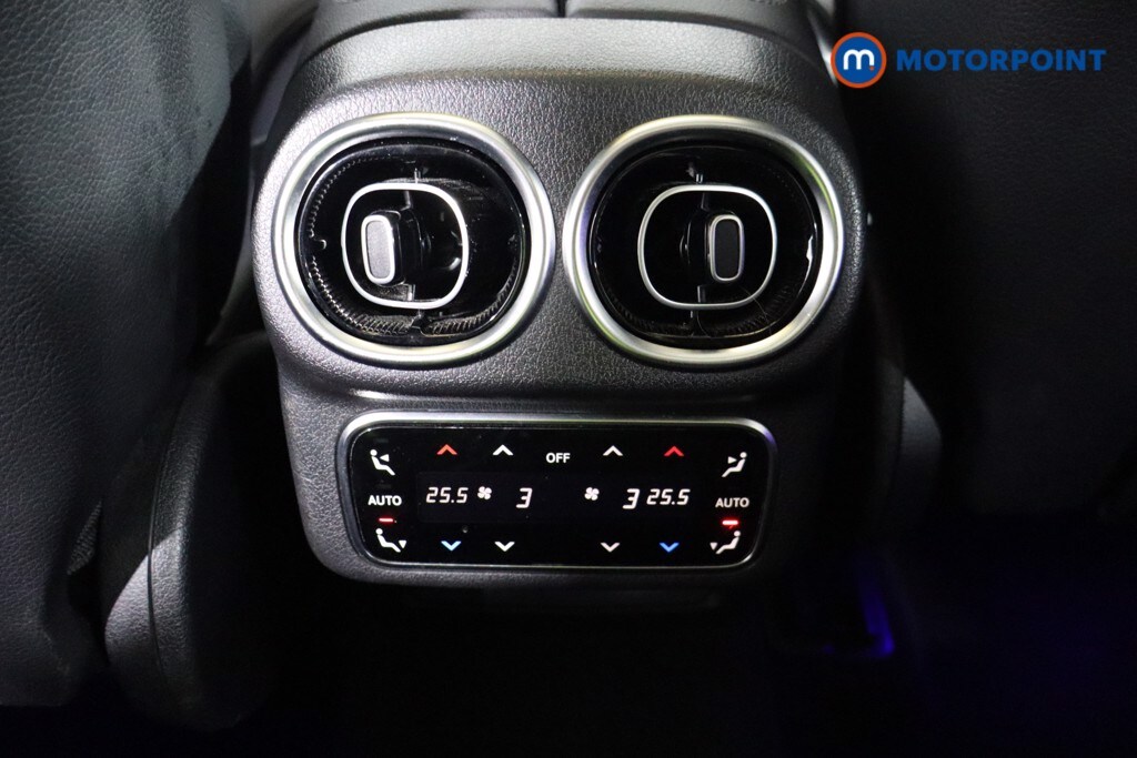 Used Mercedes-Benz GLC 2023 for sale - 77607804: Photo 31