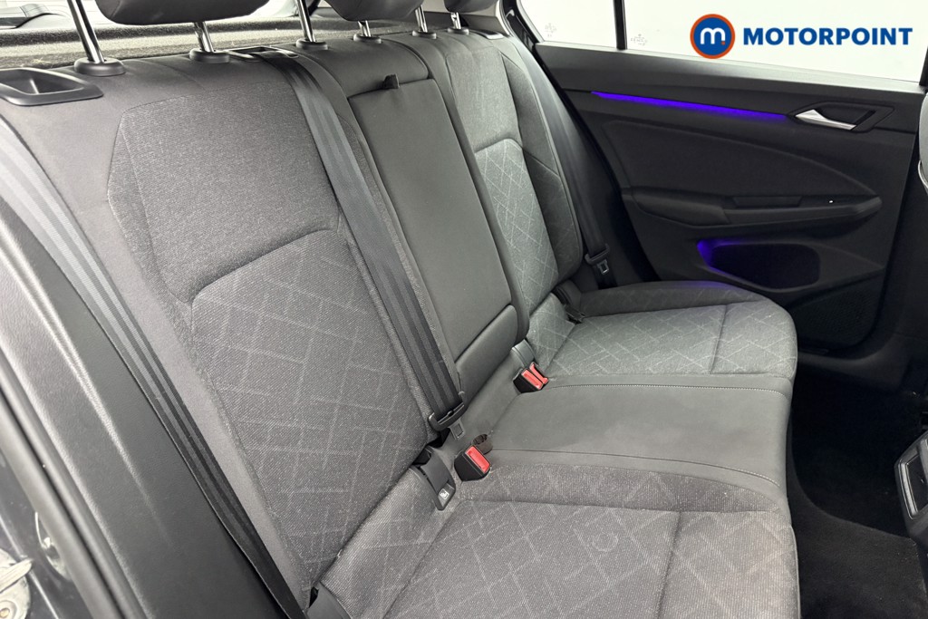 Used Volkswagen Golf 2023 for sale - 76303016: Photo 32
