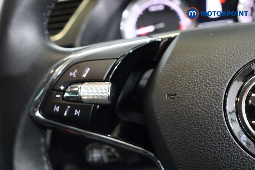 Used Skoda Superb 2020 for sale - 76373407: Photo 11