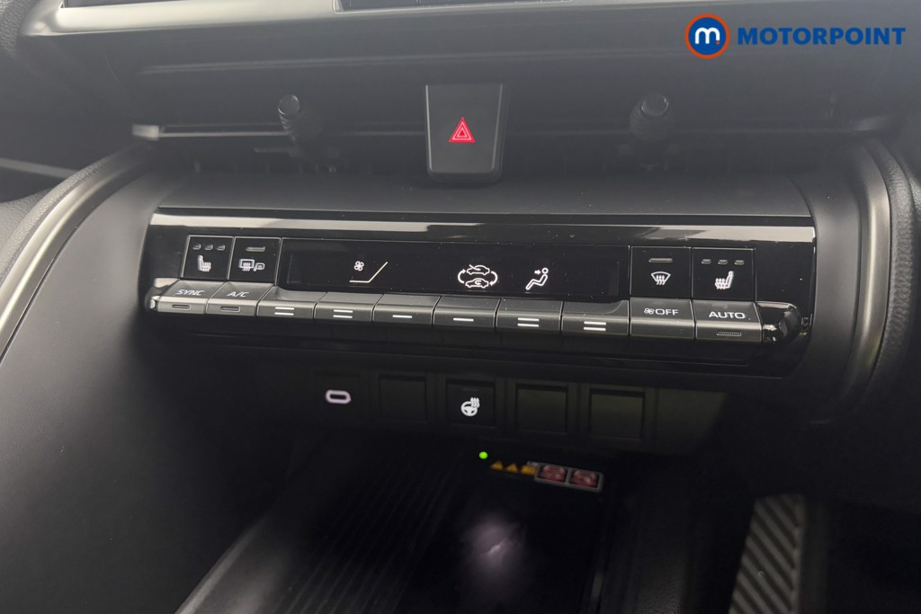 Used Toyota C-HR 2024 for sale - 76835931: Photo 20