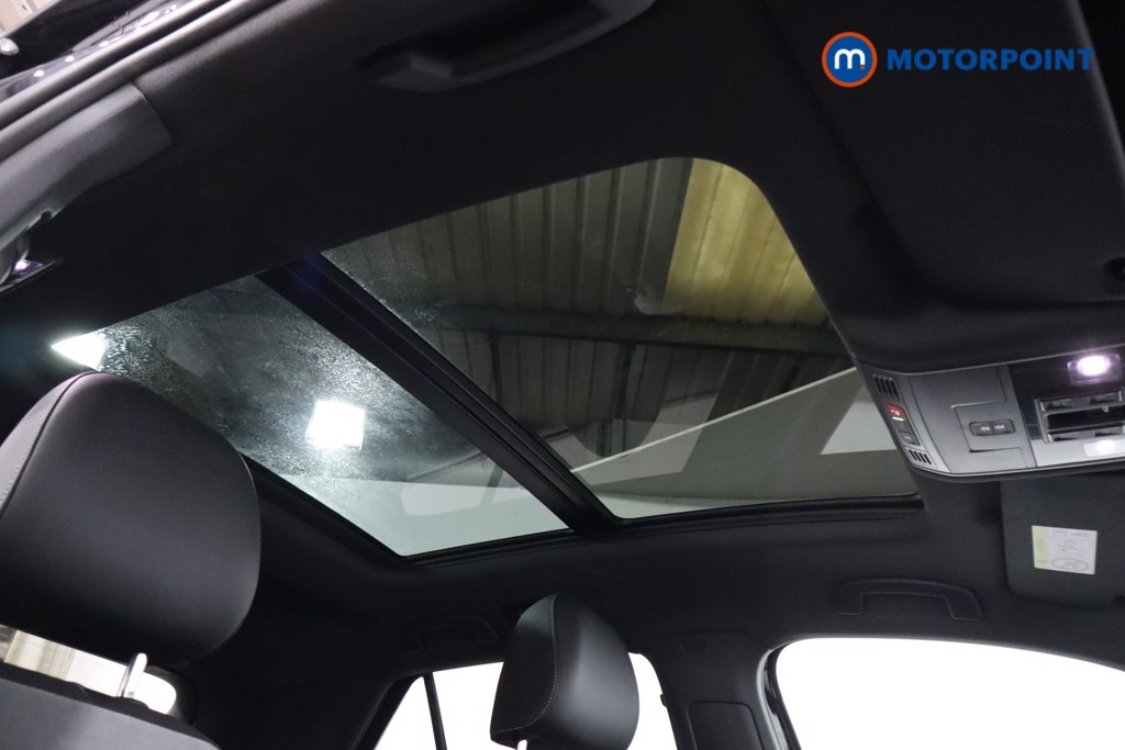 Used Volkswagen T-Roc 2025 for sale - 77607698: Photo 32