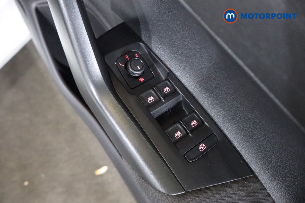 Used Volkswagen Polo 2020 for sale - 76428754: Photo 26