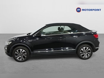 Used Volkswagen T-Roc 2021 for sale - 76545598: Photo
