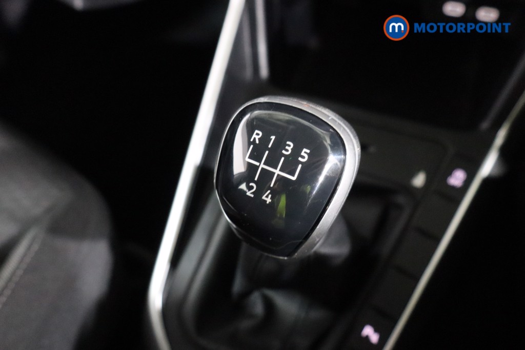 Used Volkswagen Polo 2023 for sale - 77000333: Photo 17