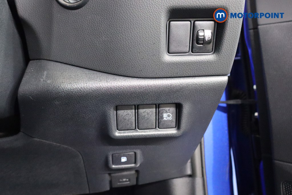 Used Toyota C-HR 2022 for sale - 76235051: Photo 21
