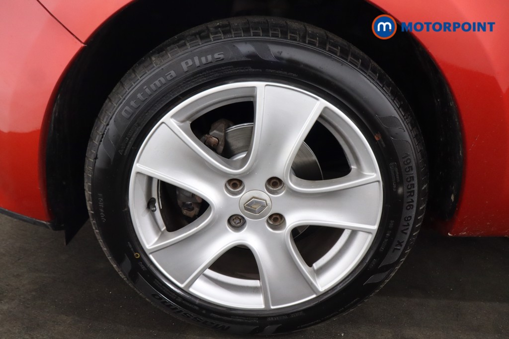 Used Renault Clio 2016 for sale - 77020170: Photo 31