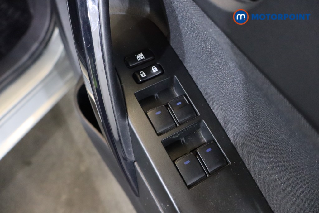 Used Toyota Auris 2017 for sale - 77138535: Photo 24