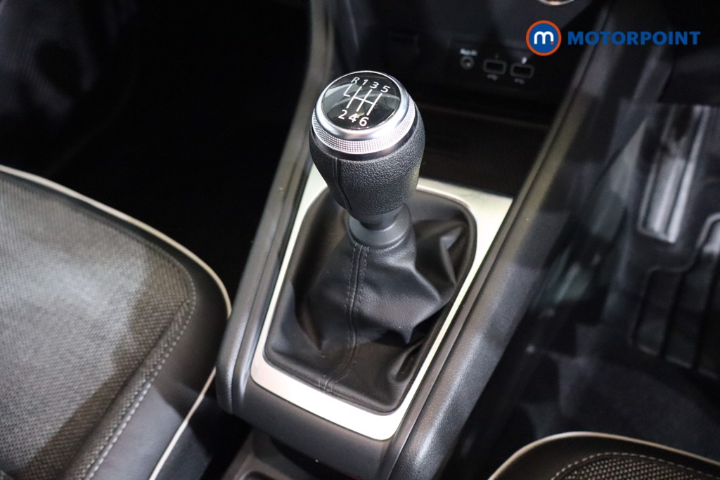 Used Renault Captur 2022 for sale - 76653576: Photo 20