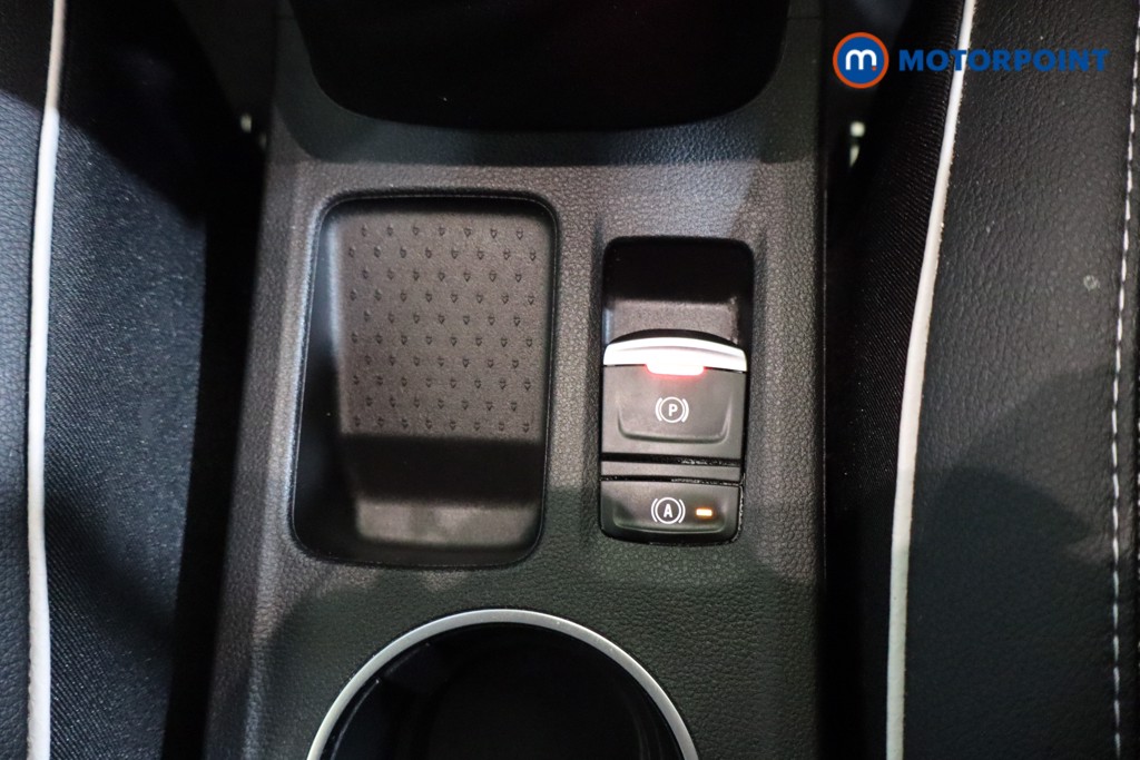 Used Renault Captur 2022 for sale - 76653576: Photo 21