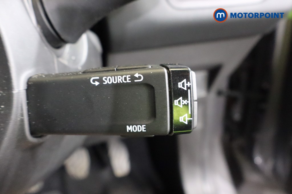 Used Renault Captur 2022 for sale - 76653576: Photo 26