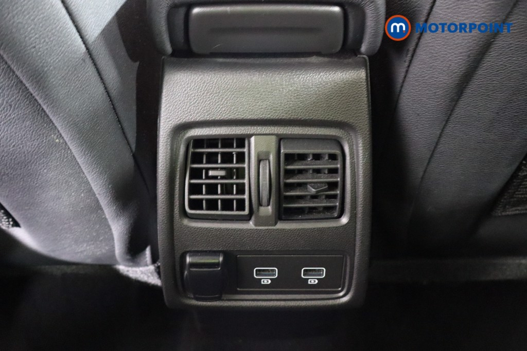 Used Renault Captur 2022 for sale - 76653576: Photo 31