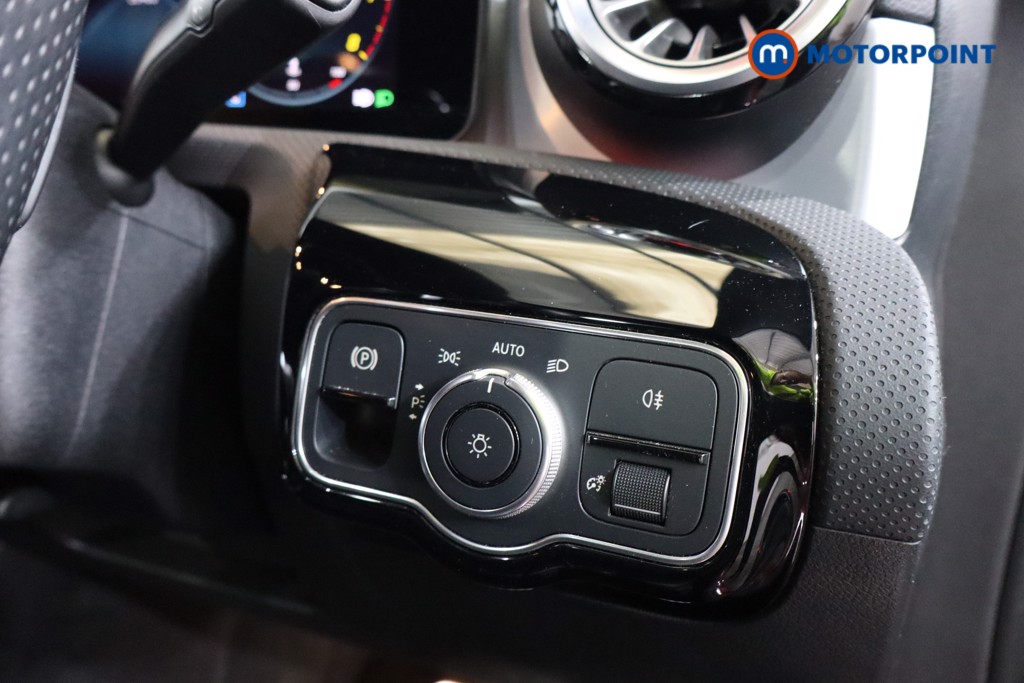 Used Mercedes-Benz CLA 2022 for sale - 76534665: Photo 13