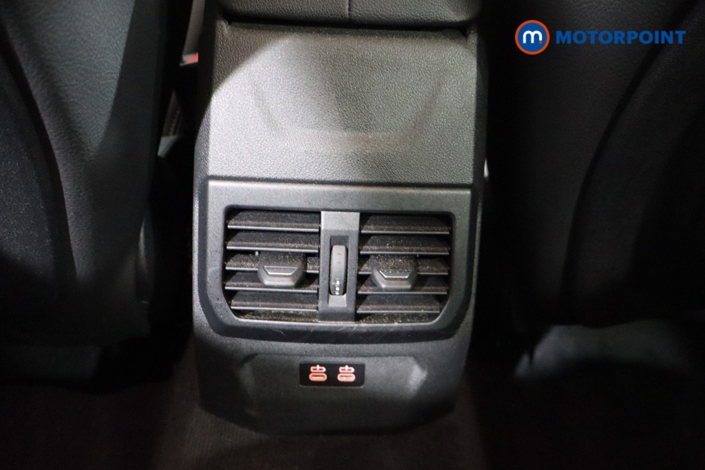 Used BMW 1 Series 2024 for sale - 77628398: Photo 30