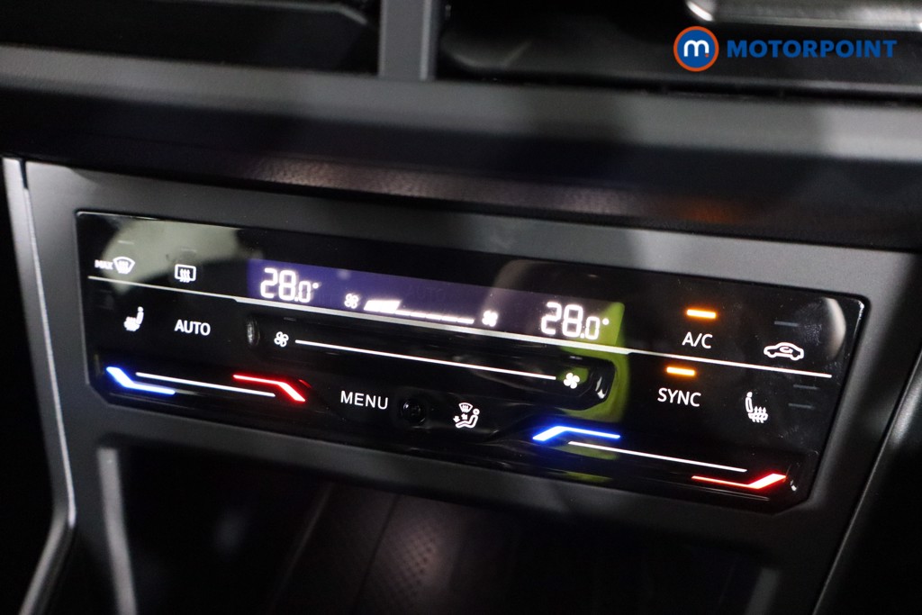 Used Volkswagen Taigo 2024 for sale - 76949244: Photo 16