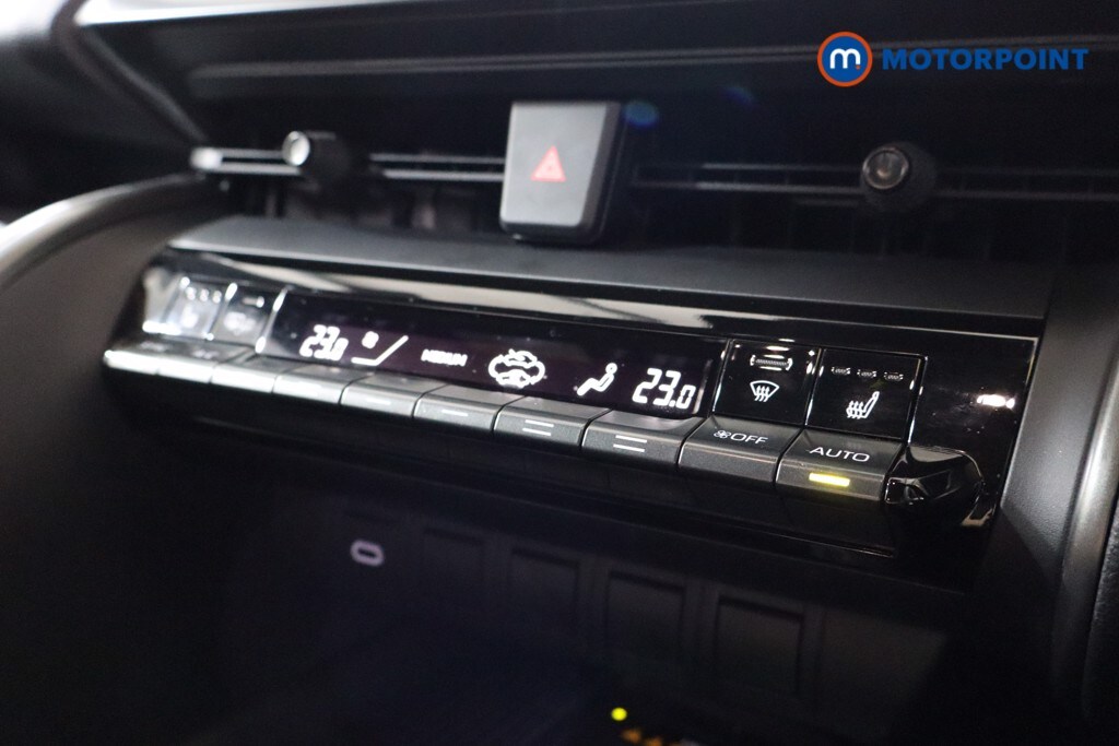 Used Toyota C-HR 2024 for sale - 76242315: Photo 18