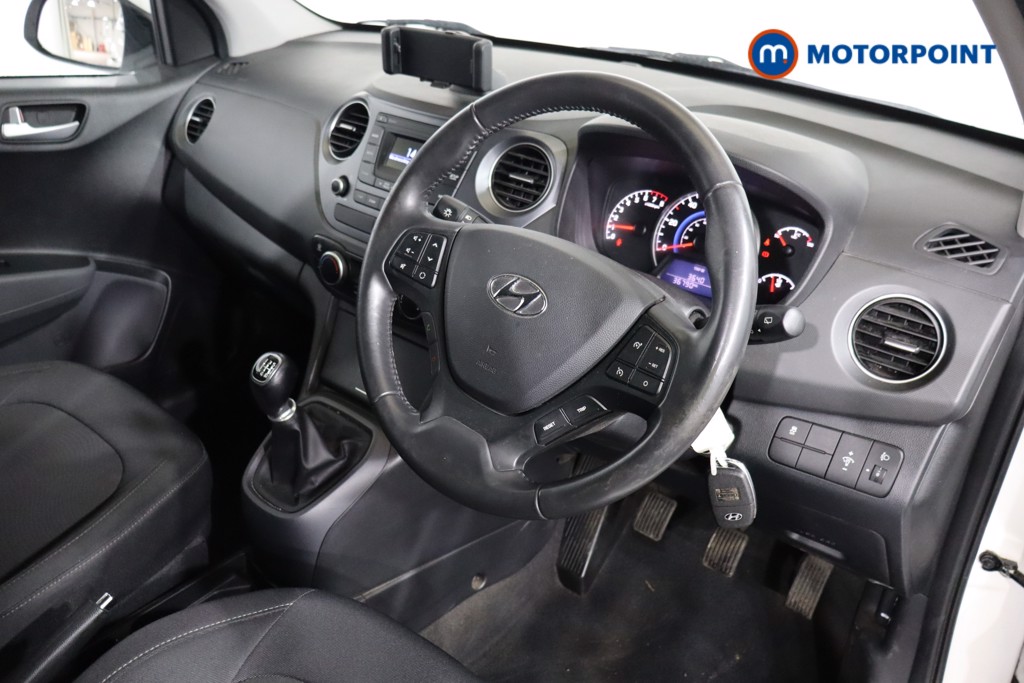 Used Hyundai i10 2017 for sale - 77354766: Photo 9