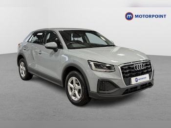Audi - Q2