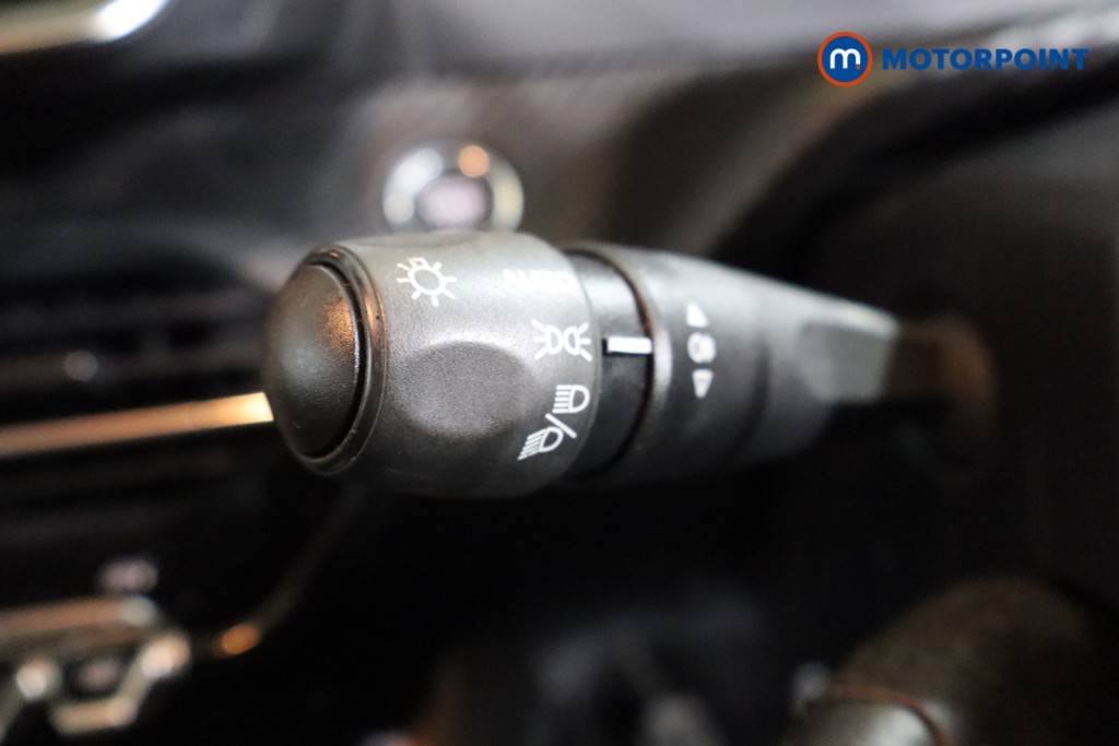 Used Peugeot 2008 2023 for sale - 76581061: Photo 13