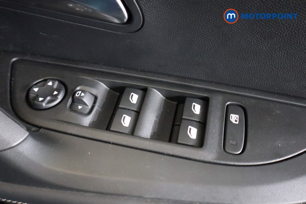 Used Peugeot 2008 2025 for sale - 76908939: Photo 13