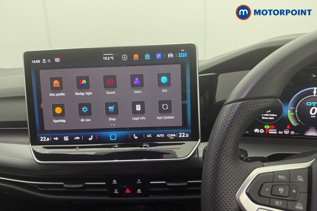 Used Volkswagen Golf 2024 for sale - 77974216: Photo 30