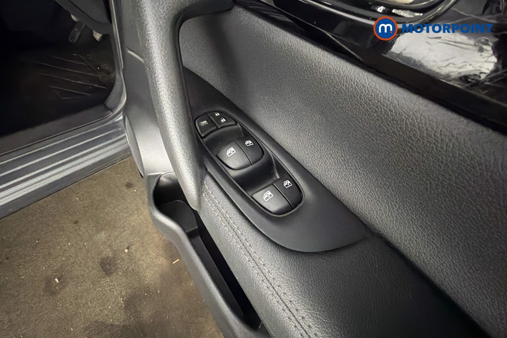 Used Nissan Qashqai 2018 for sale - 78067714: Photo 24