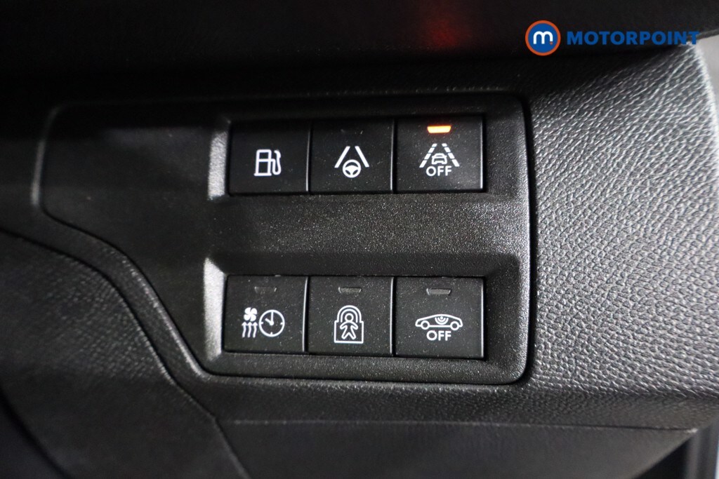 Used Peugeot 3008 2023 for sale - 76286040: Photo 26