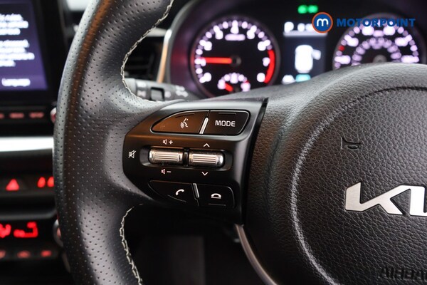 Used Kia Stonic 2023 for sale - 76222773: Photo 10
