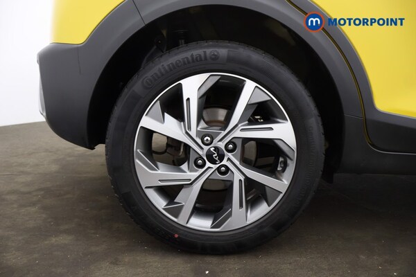 Used Kia Stonic 2023 for sale - 76222773: Photo 24