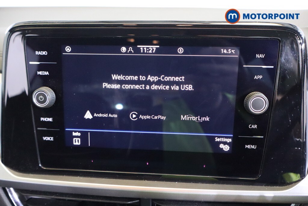 Used Volkswagen T-Roc 2022 for sale - 76222912: Photo 16