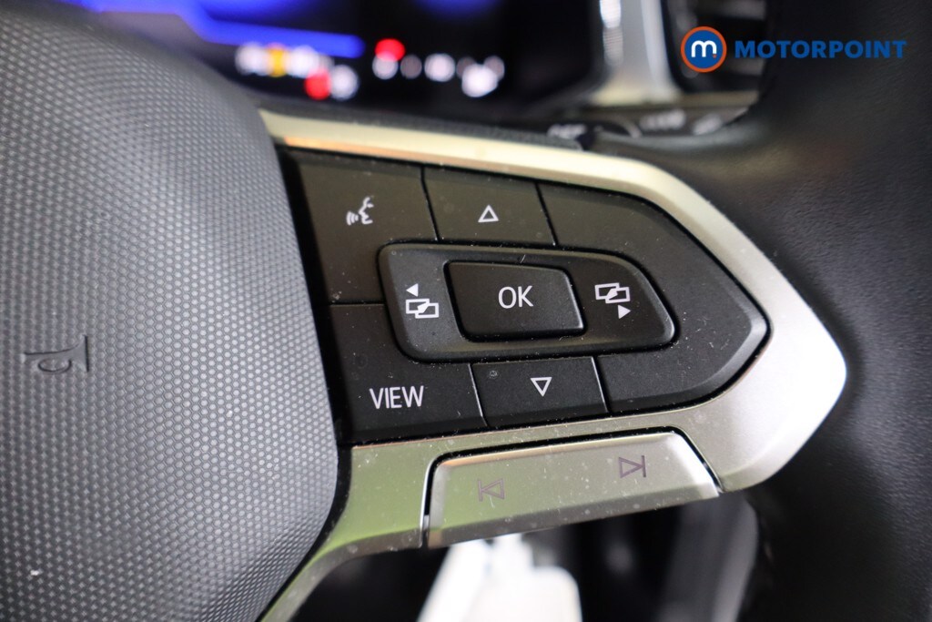 Used Volkswagen T-Roc 2022 for sale - 76222912: Photo 21