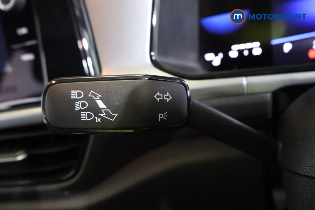 Used Volkswagen T-Roc 2022 for sale - 76222912: Photo 22