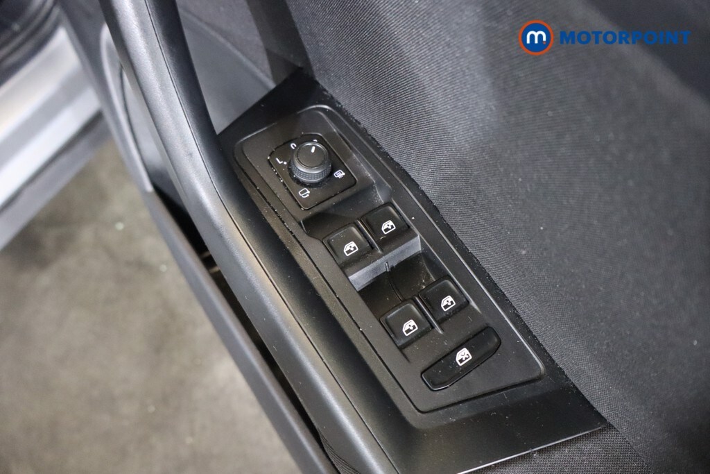 Used Volkswagen T-Roc 2022 for sale - 76222912: Photo 25