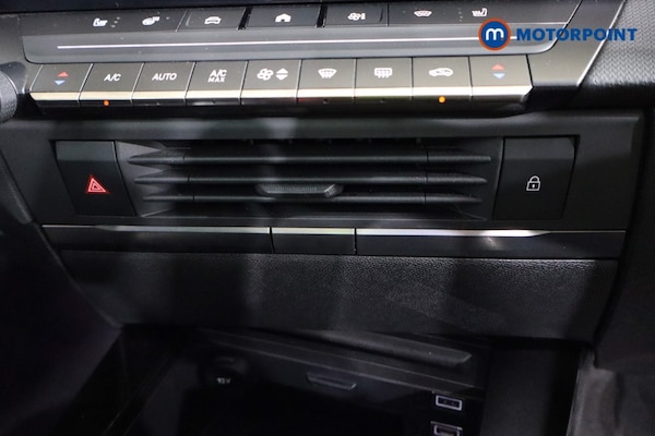 Used Vauxhall Astra 2024 for sale - 76263621: Photo 21