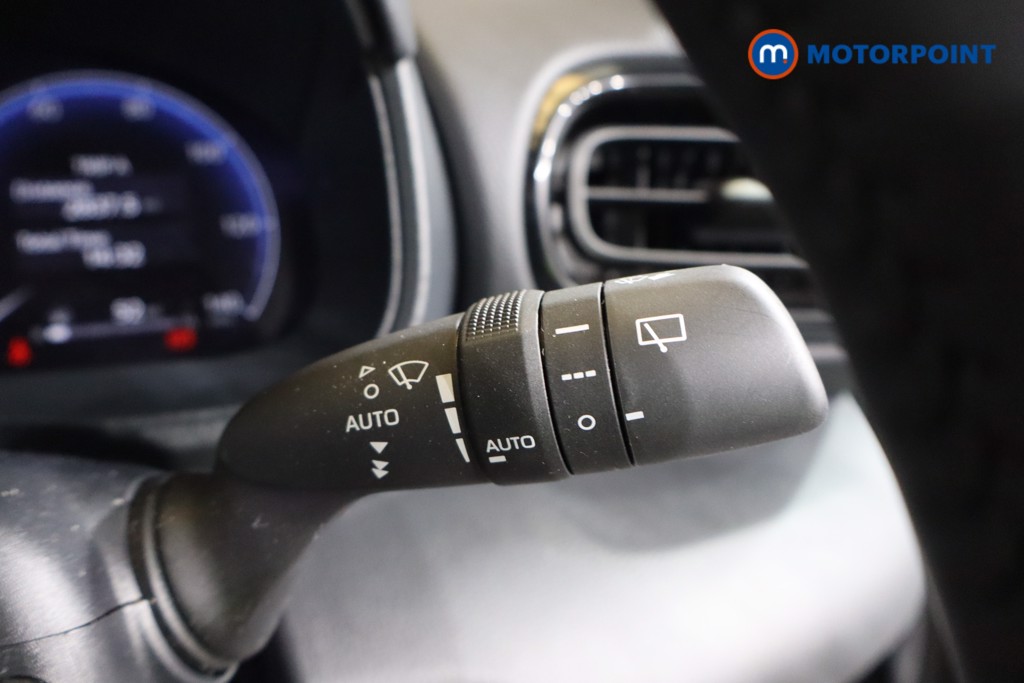 Used Toyota Yaris Cross 2024 for sale - 76255586: Photo 25