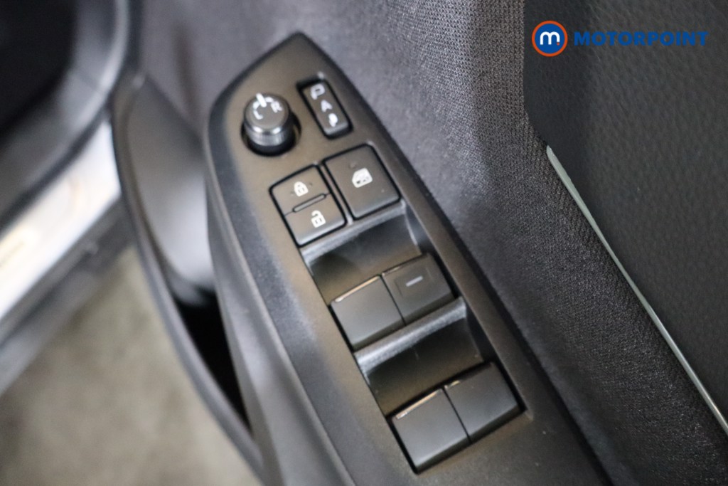 Used Toyota Yaris Cross 2024 for sale - 76255586: Photo 27