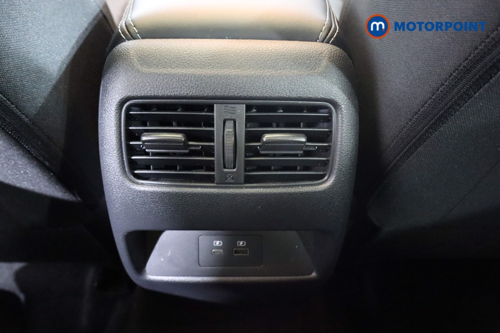 Used Nissan Qashqai for sale - 76554730: Photo 28