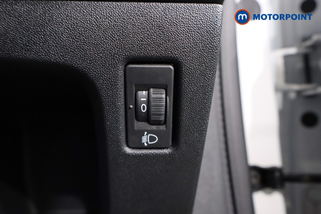 Used Peugeot 2008 2018 for sale - 77196093: Photo 21